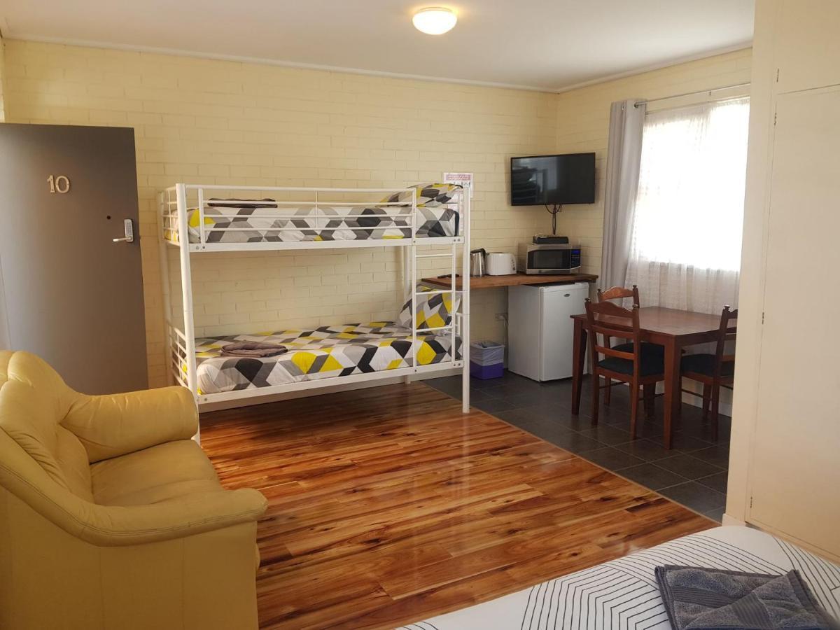 Whyalla Country Inn Motel Ngoại thất bức ảnh